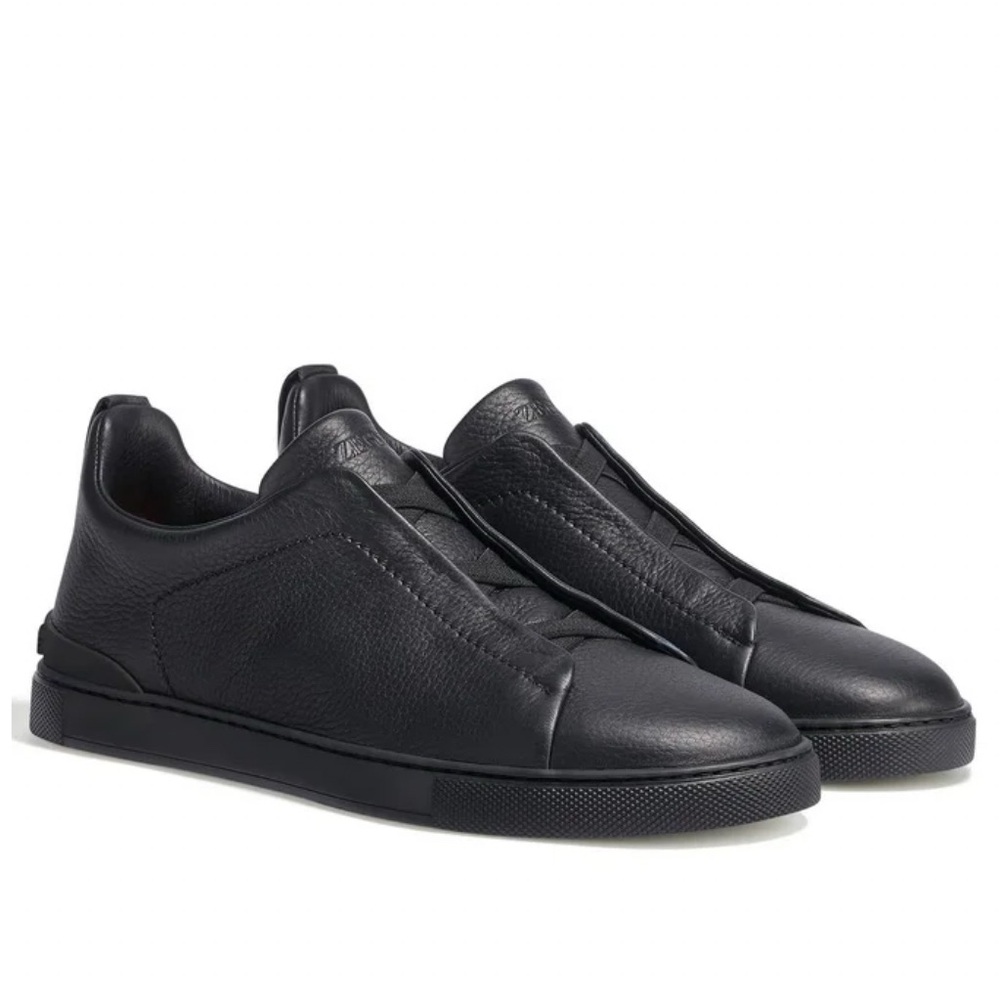 Men's Black Leather Sneakers BRAND NEW NEVER WORN